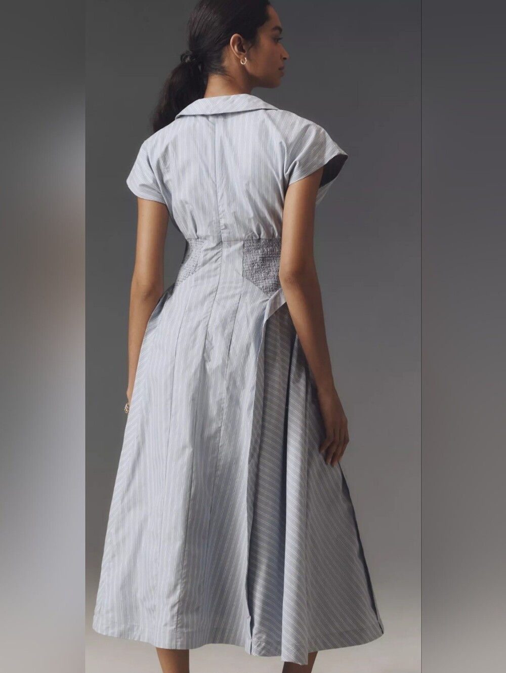 By Anthropologie Short-Sleeve V-Neck Pleated Midi Dress - Picture 4 of 8